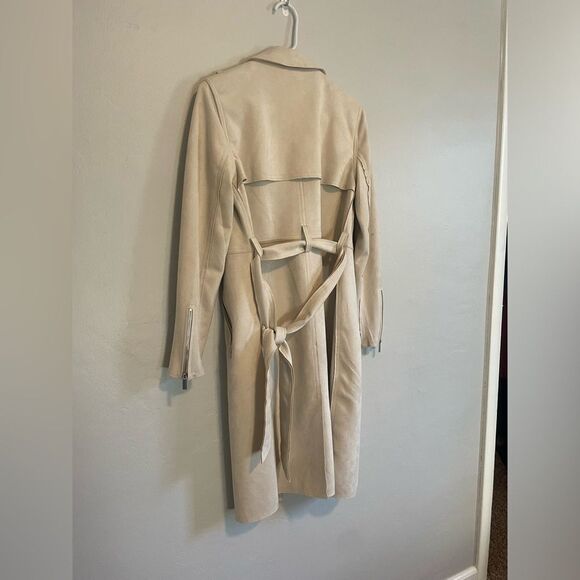 T TAHARI Trench Coat Tan colored Midi Length - Picture 4 of 9